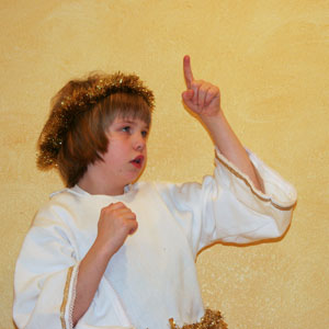 Glory to God in the highest KAngelpointing